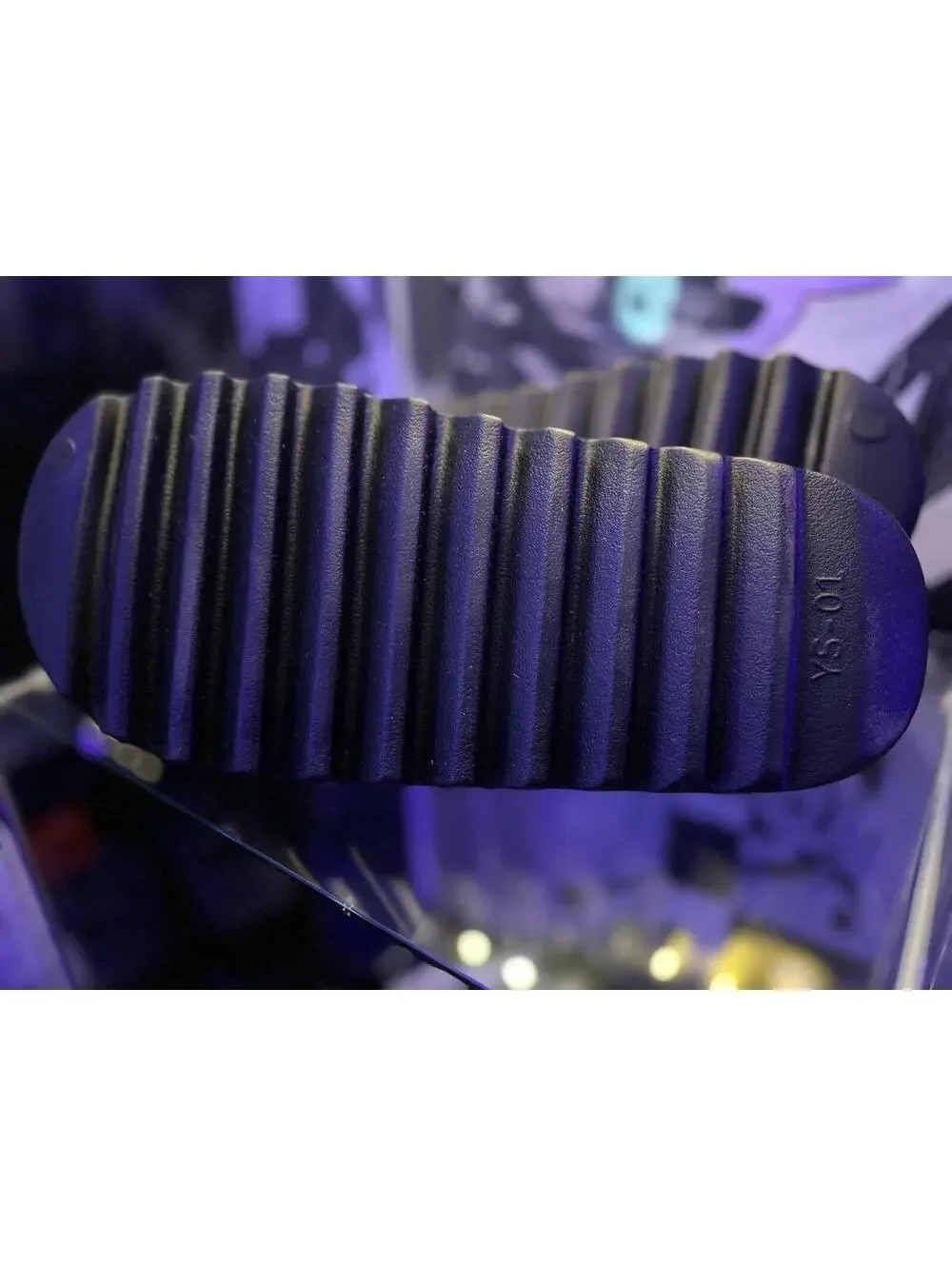 YZY Yeezy Slides Black YS-01 SIZE:13 NEVER WORN